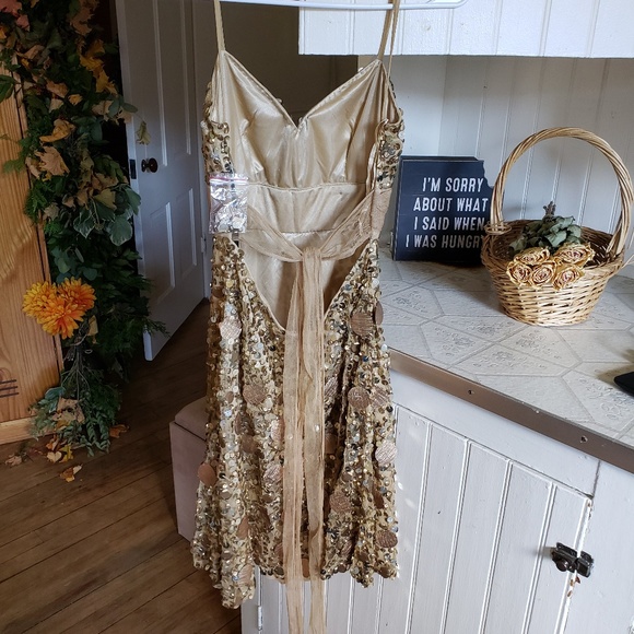 Medium Gold Interlude Cocktail Dress - Picture 2 of 3